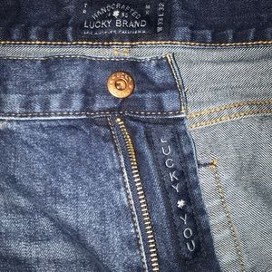 Like new Lucky Brand jeans